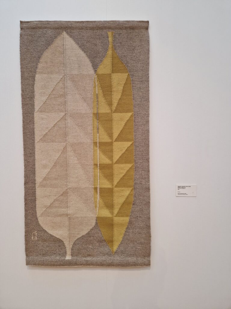 Verk Ásgerðar, Blaðform frá 1957. Ljósmyndari: Björn Þrándur Björnsson. © Ásgerðarsafn.